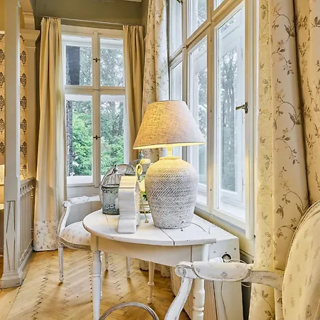 Chateau By Interhome Josefŭv Dŭl